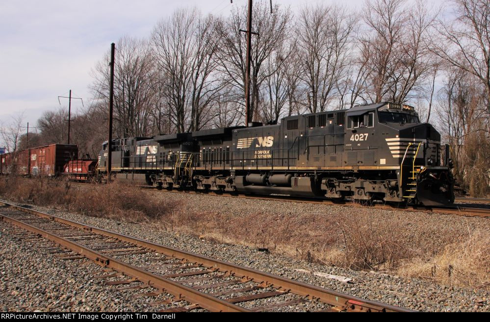 NS 4027 leads 14G